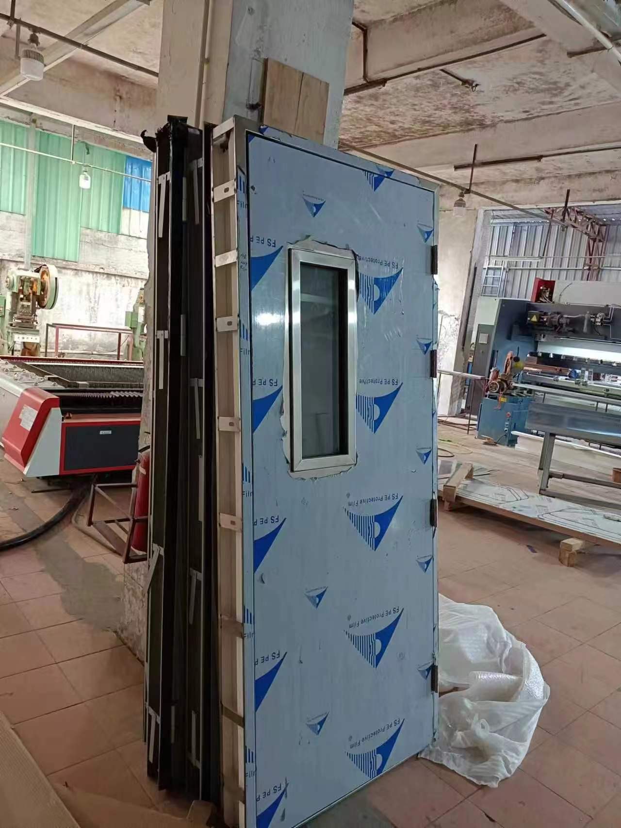 鋼制防火玻璃隔斷門